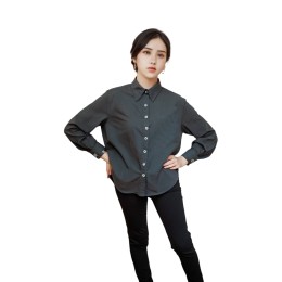 Designed small business collar women's long-sleeved shirt Customized black solid color curved hem shirt Slim-fitting women's shirt Hotel staff uniform Luhuan Haitian Resort Hotel R410 Designed small business collar women's long-sleeved shirt Customized black solid color curved hem shirt Slim-fitting women's shirt Hotel staff uniform Luhuan Haitian Resort Hotel R410